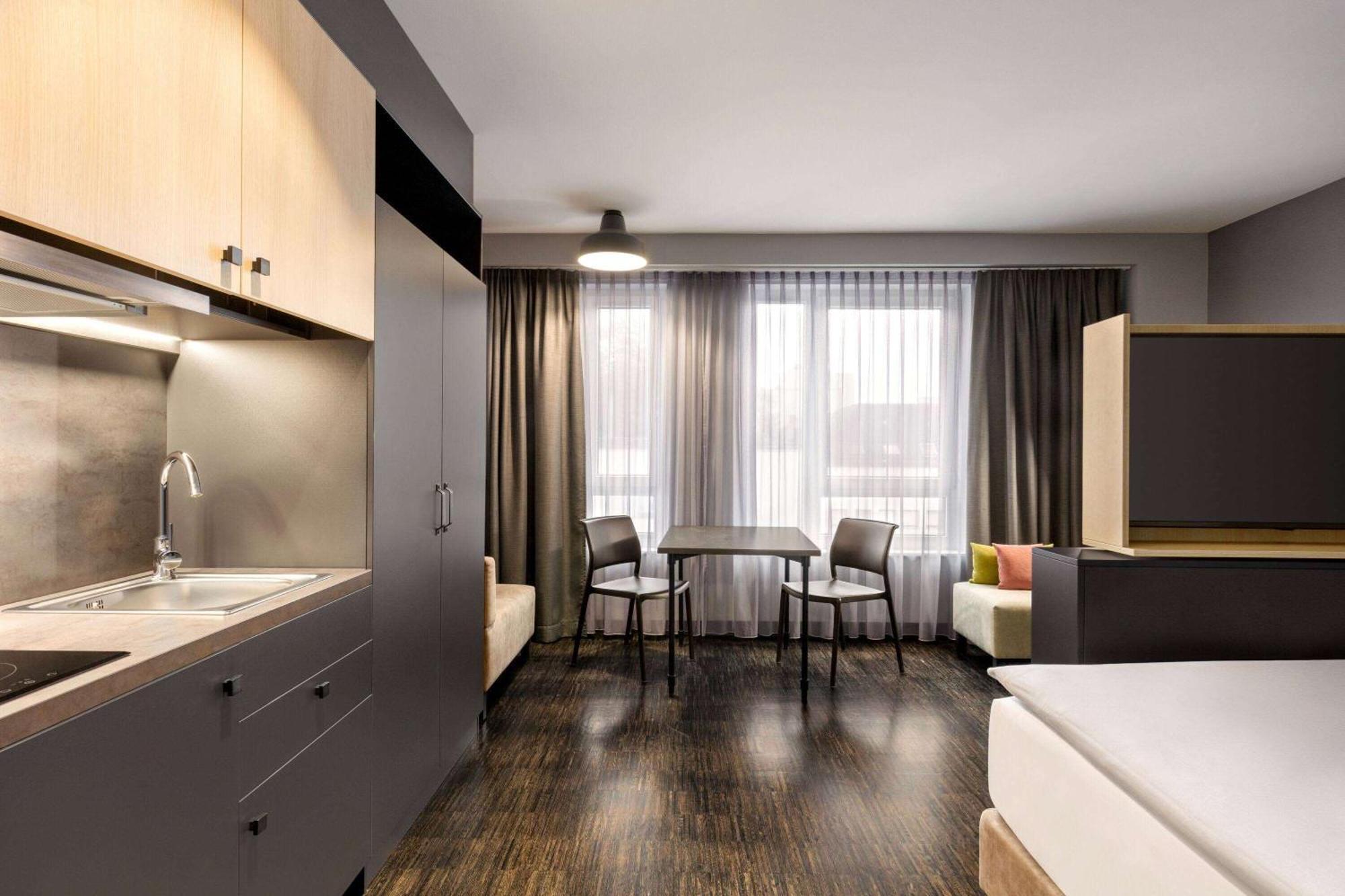 Vienna House Easy By Wyndham Bremen City Apartments Экстерьер фото