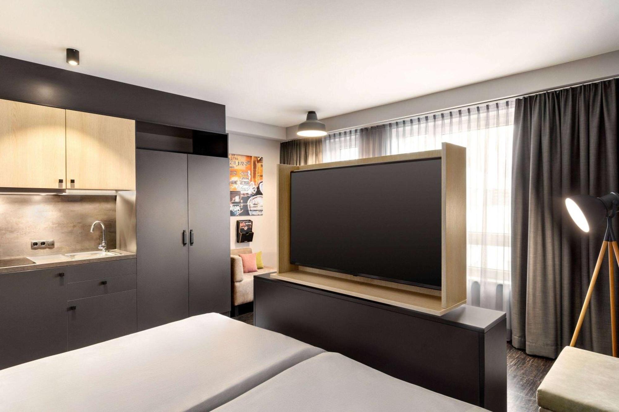 Vienna House Easy By Wyndham Bremen City Apartments Экстерьер фото