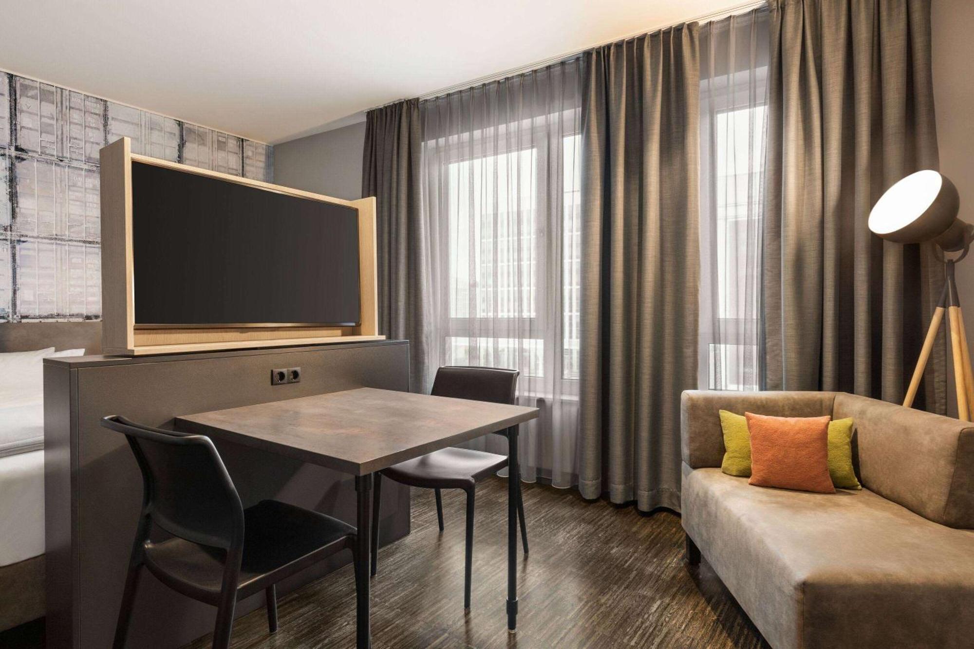 Vienna House Easy By Wyndham Bremen City Apartments Экстерьер фото